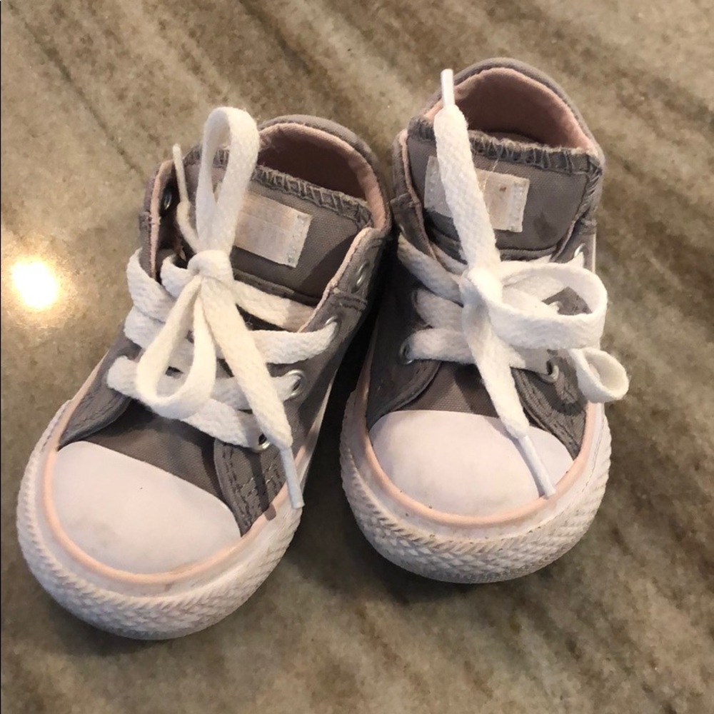 Converse size 5(toddler)